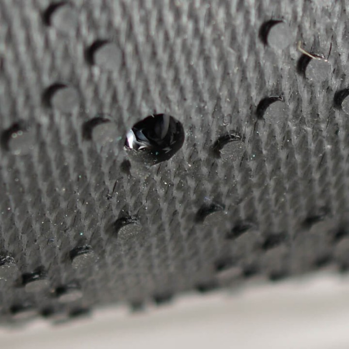 Tapis anti-salissures extérieur : tapis fin et résistant