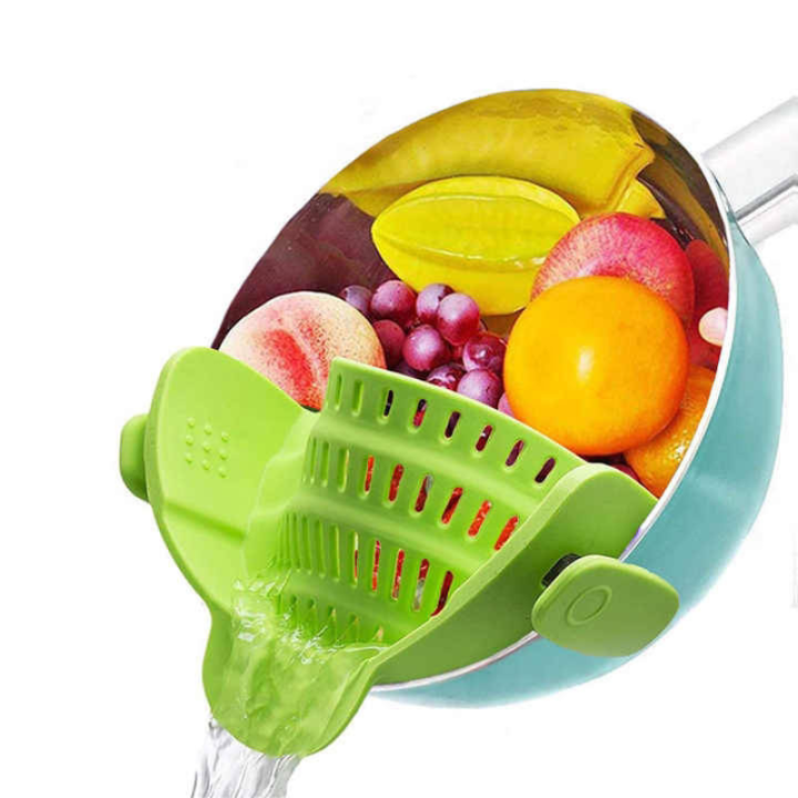 Passoire Clipsable LACO sur casseroles et poêles